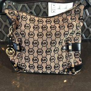 Michael Kors Shoulder Bag
